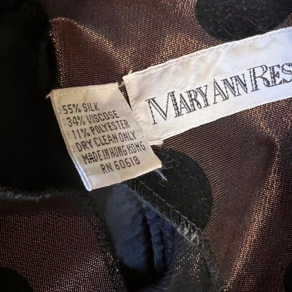 Mary Ann Restivo large vintage top - Picture 5 of 6